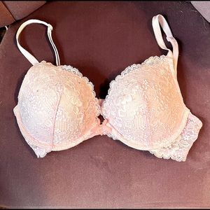 Victoria’s Secret Dream Angel Push-Up Bra